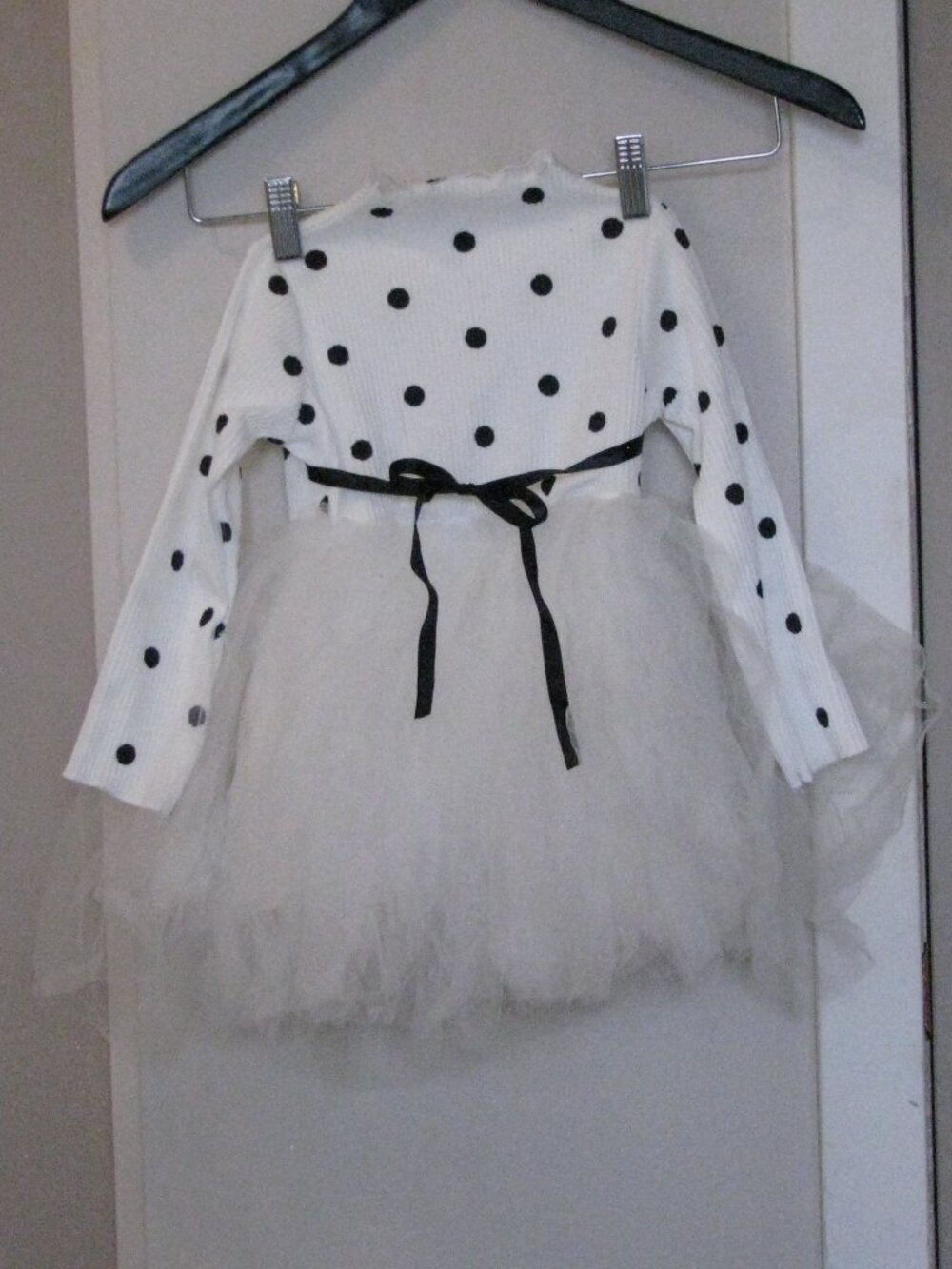 2T White Long Sleeved Party Dress with Black Polka Dots and Ribbon